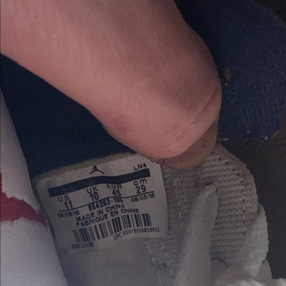 Air Jordan 3 Retro White Sneakers - Picture 11 of 11